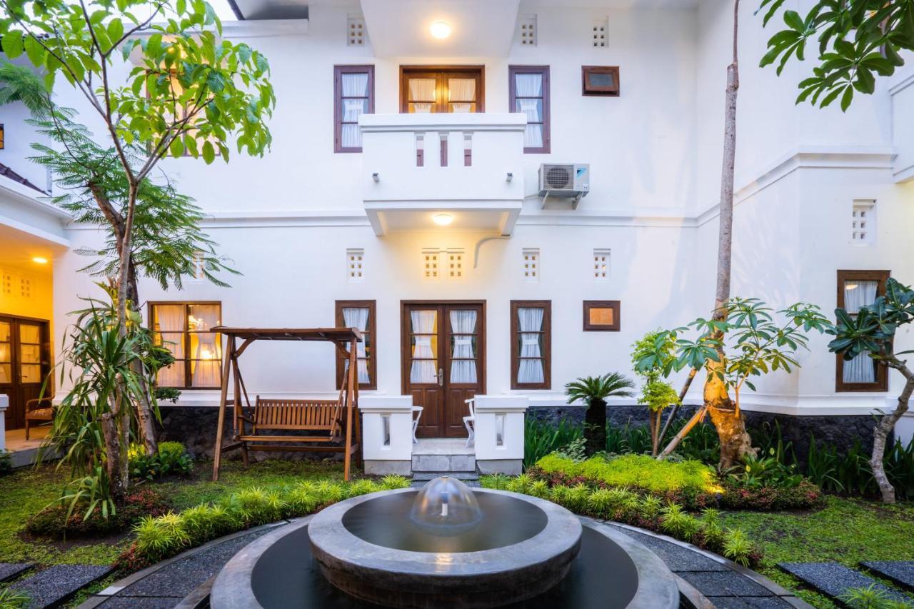 Clemmie Huis Yogyakarta Exterior foto